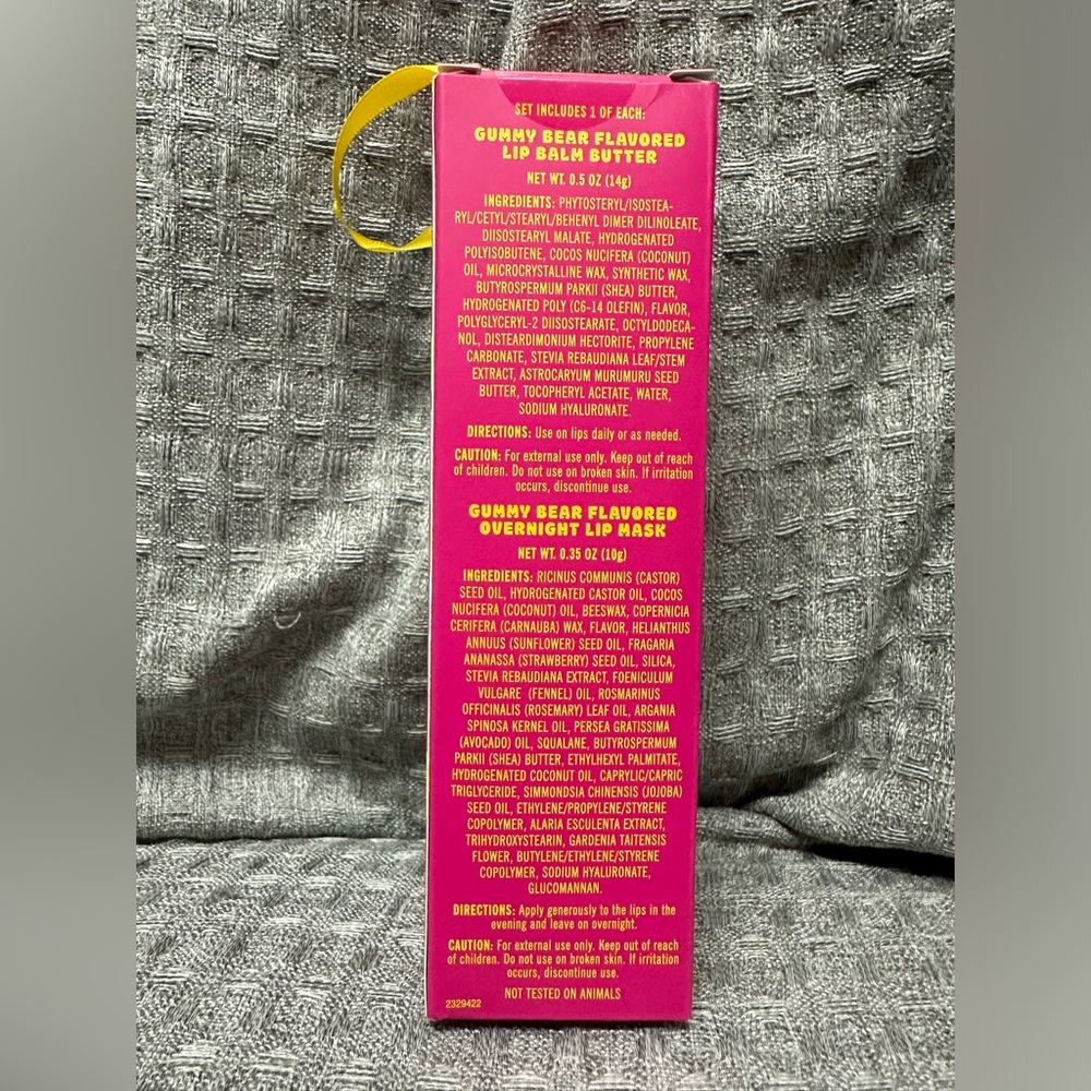 Trader Joe’s gummy bear lip duo. New in box - Picture 3 of 4
